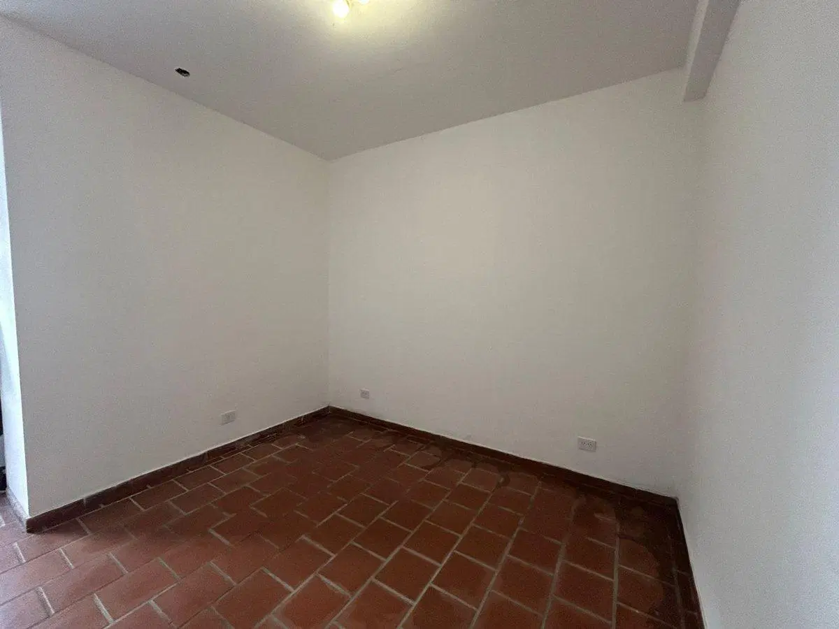 ALQUILER - depto. 2 ambientes con PATIO - Unidad 2 3