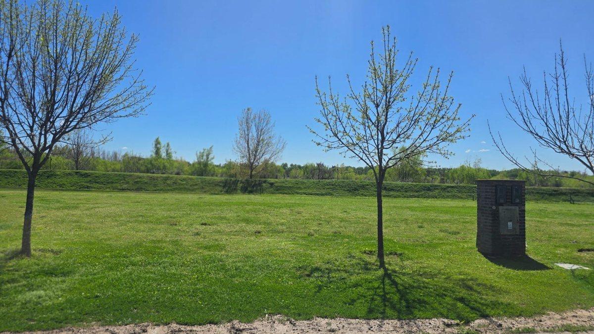 HERMOSO LOTE A LA VENTA EN BARRIO EL NAUDIR
