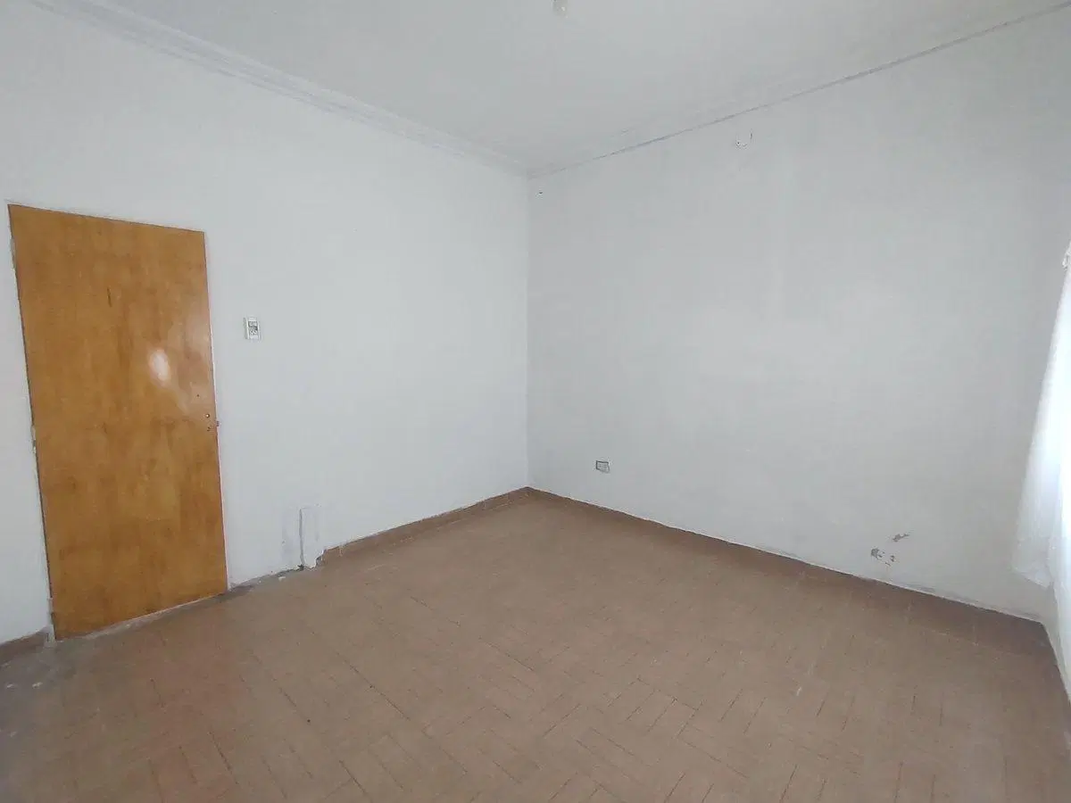 VENTA CASA 3 AMB EN JOSE C. PAZ 4