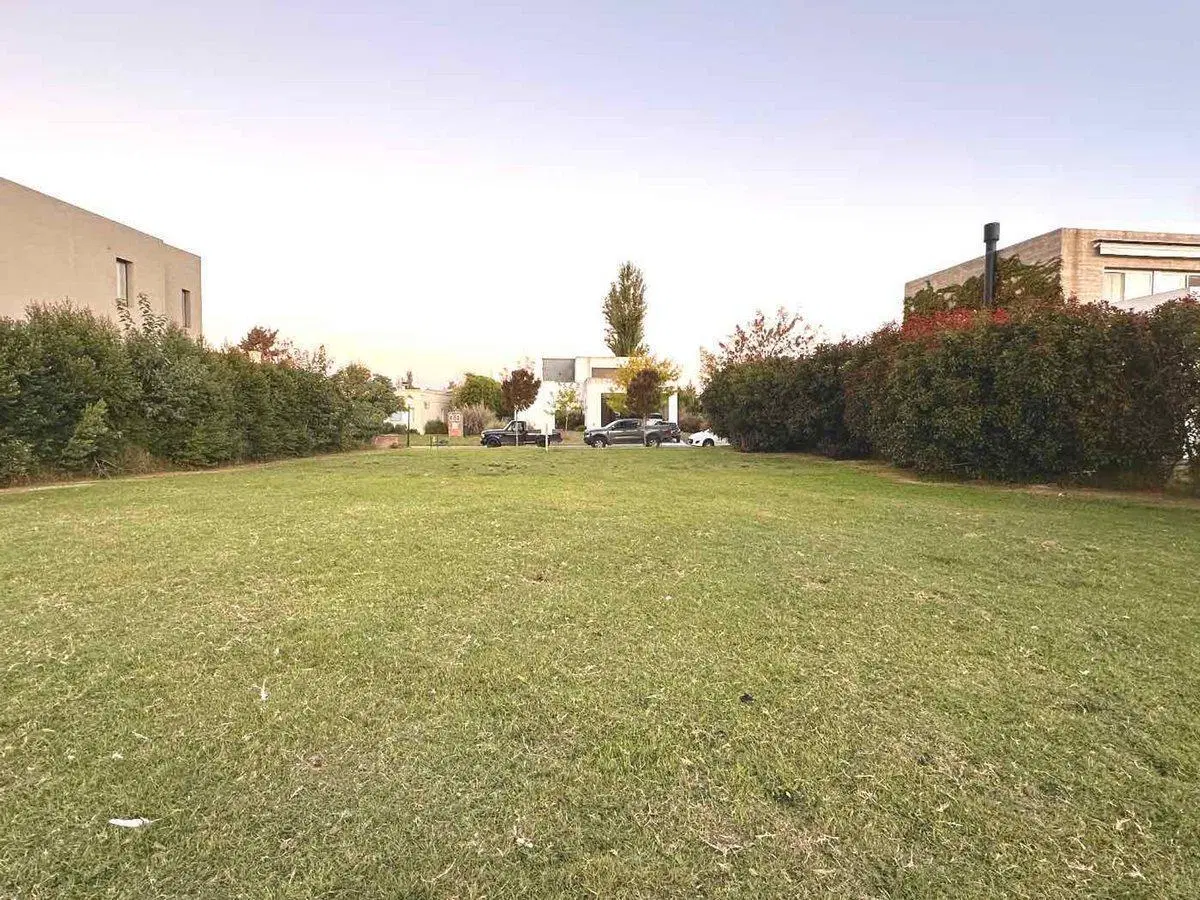 Lote a la laguna en San Francisco, Villanueva 4
