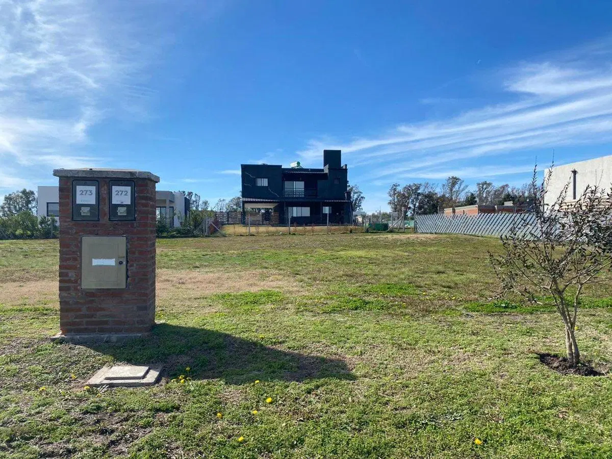 Lote en venta en Santa Elisa Pilar del Este 3