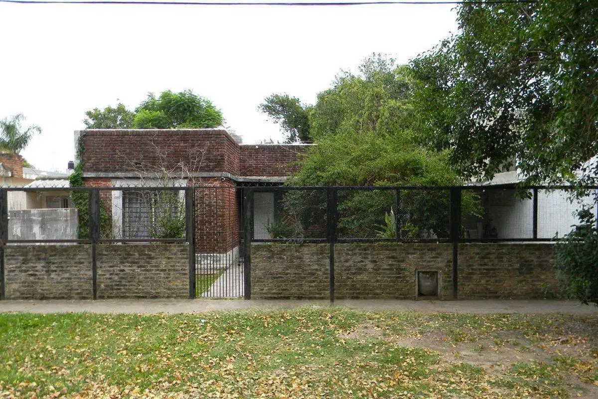 CASA EN JOSE C. PAZ 2
