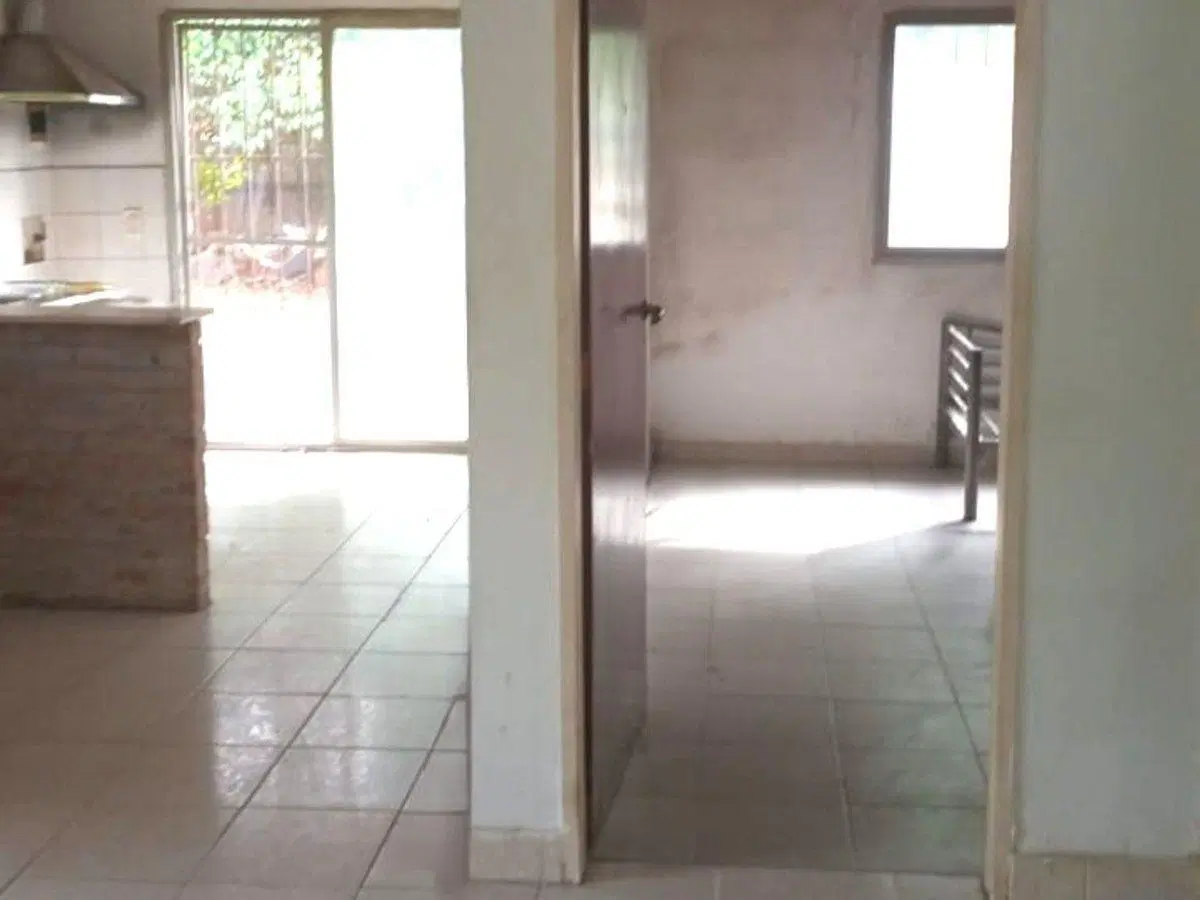 CASA EN SOURDEAUX ZONA NORTE 2