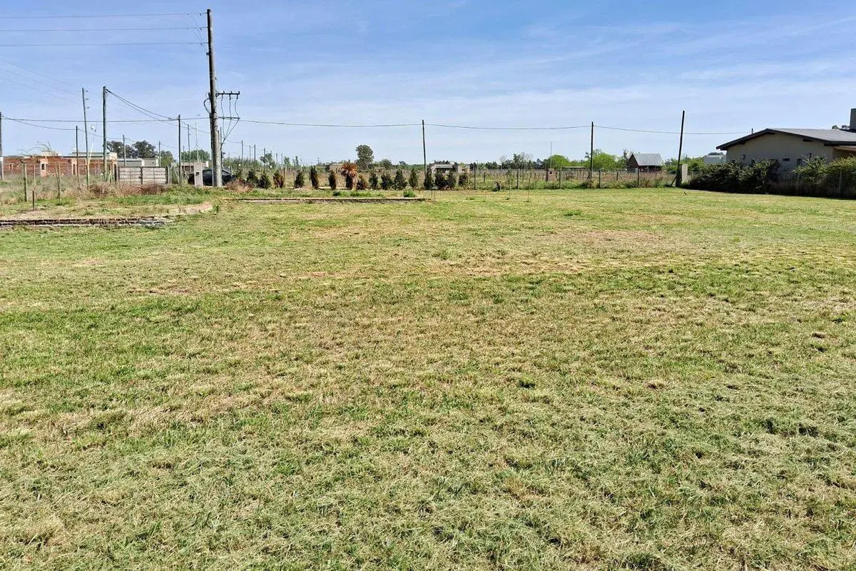 LOTE EN MERCEDES 5