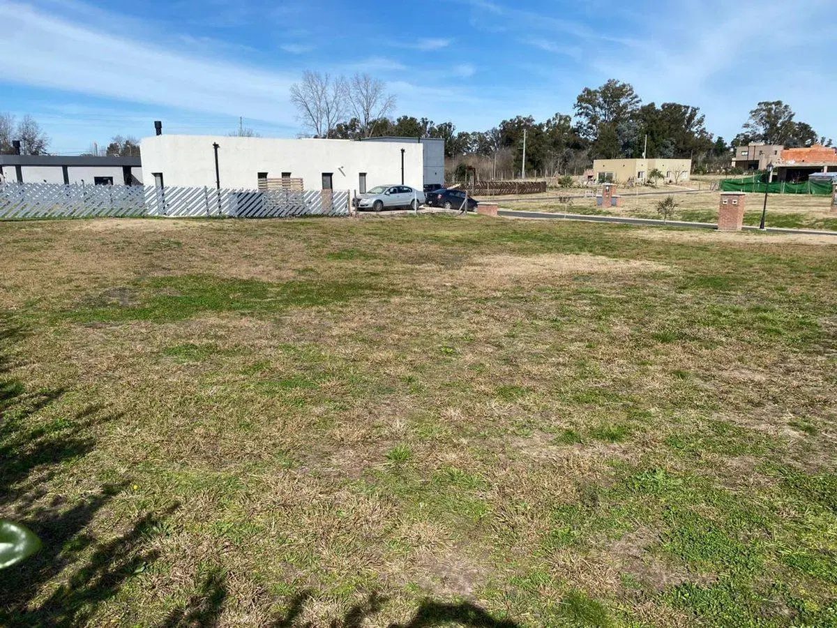 Lote en venta en Santa Elisa Pilar del Este 3