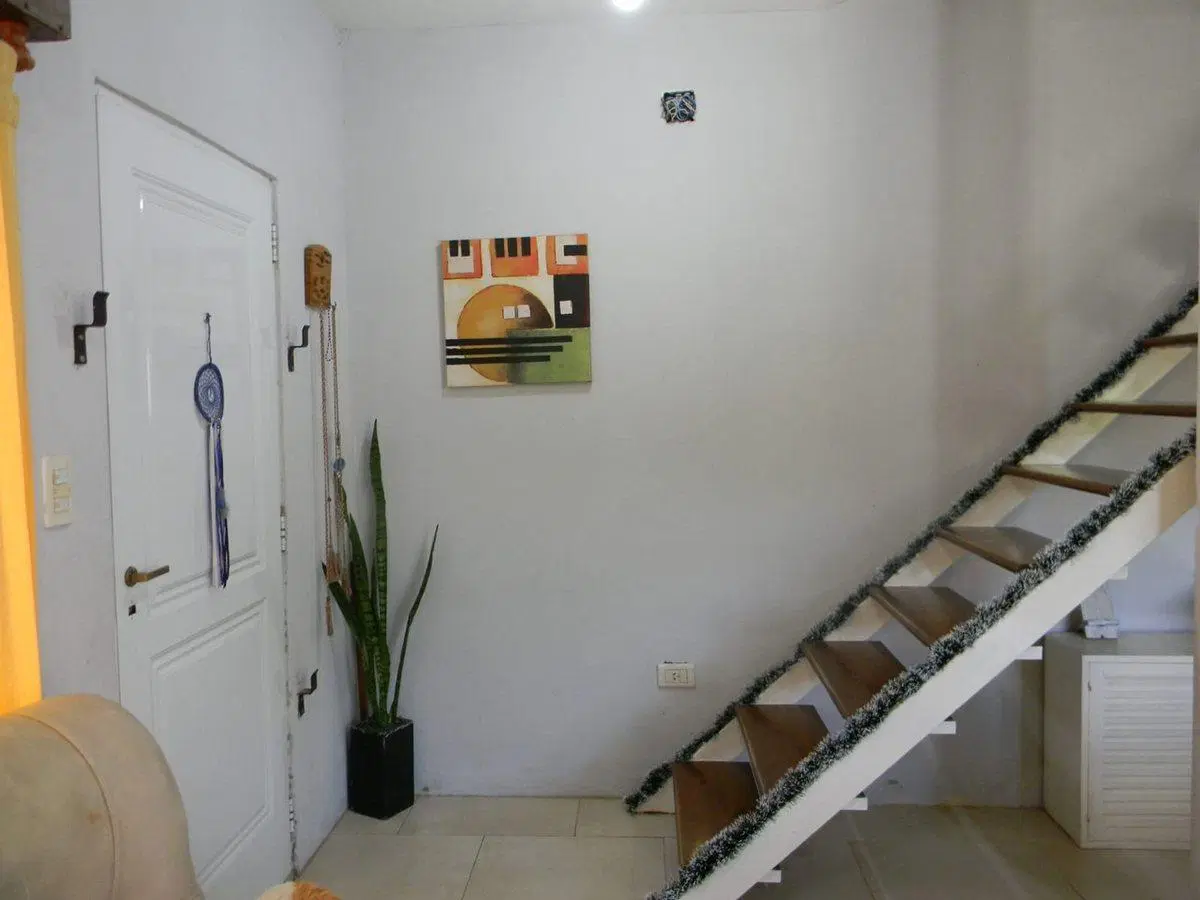 Casa con pileta y quincho en Los Polvorines 4