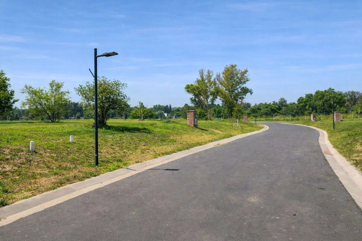 Lote en barrio La posta Pilar 19.000 + cuotas 3