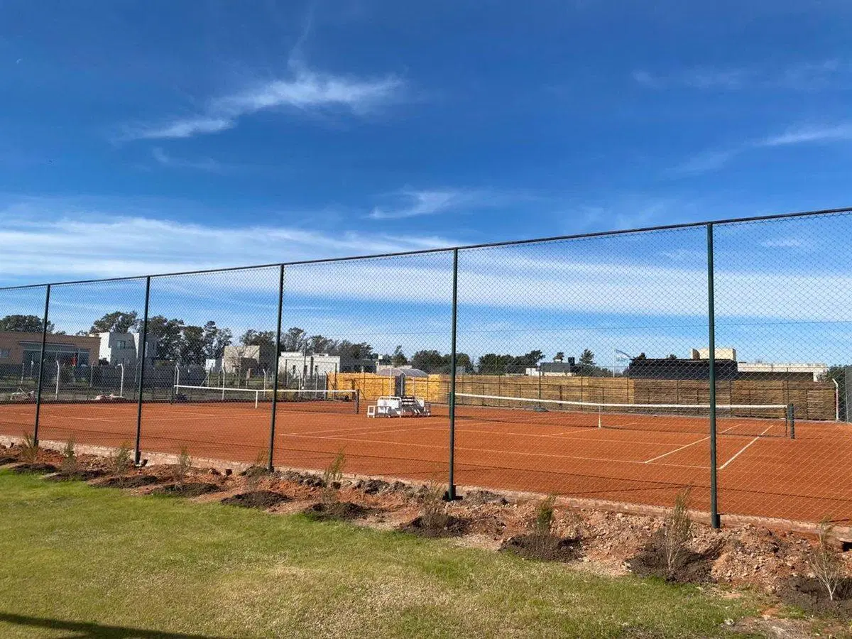 Lote en venta en Santa Elisa Pilar del Este 4