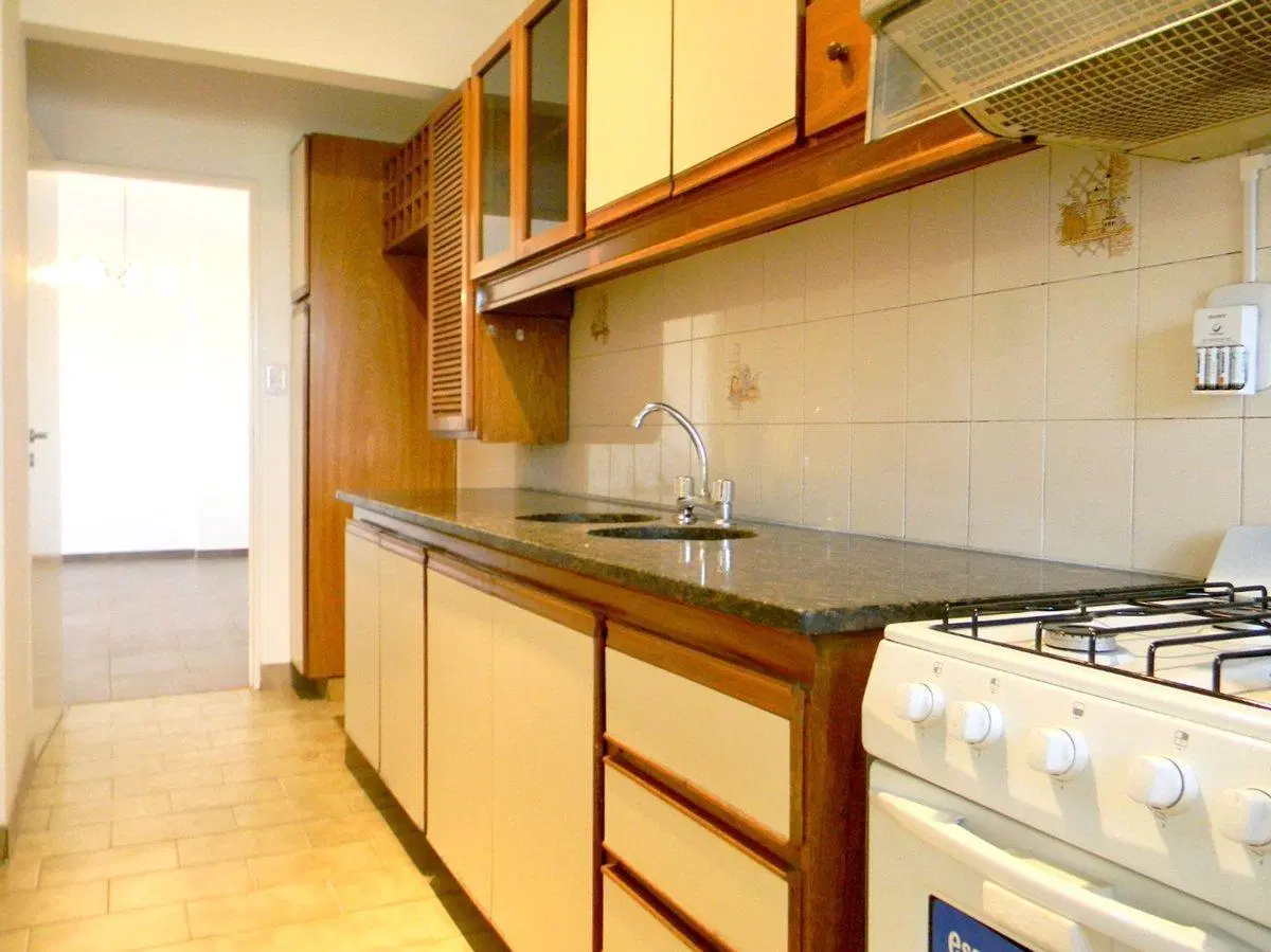 ALQUILER EN VILLA CELINA ZONA SUR 4 AMBIENTES 2