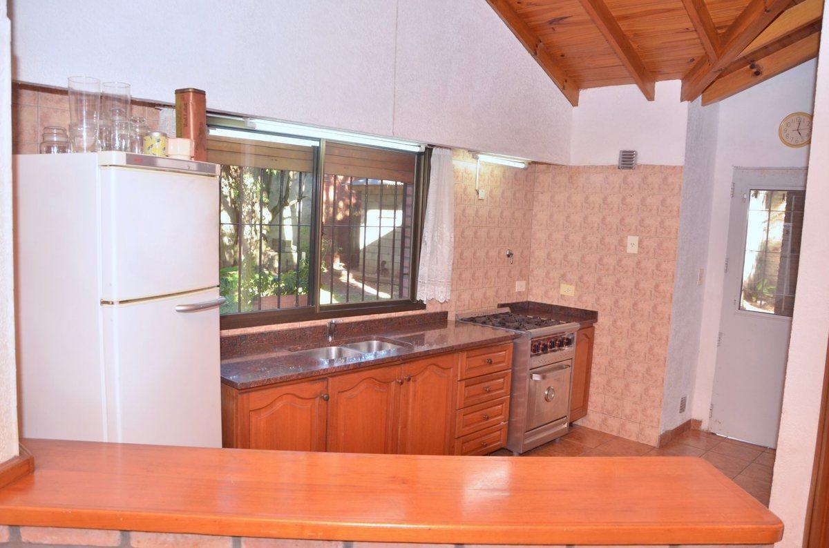 Foto de Quinta de 2100m² en Ricardo Rojas - 2 Casas, imagen 1