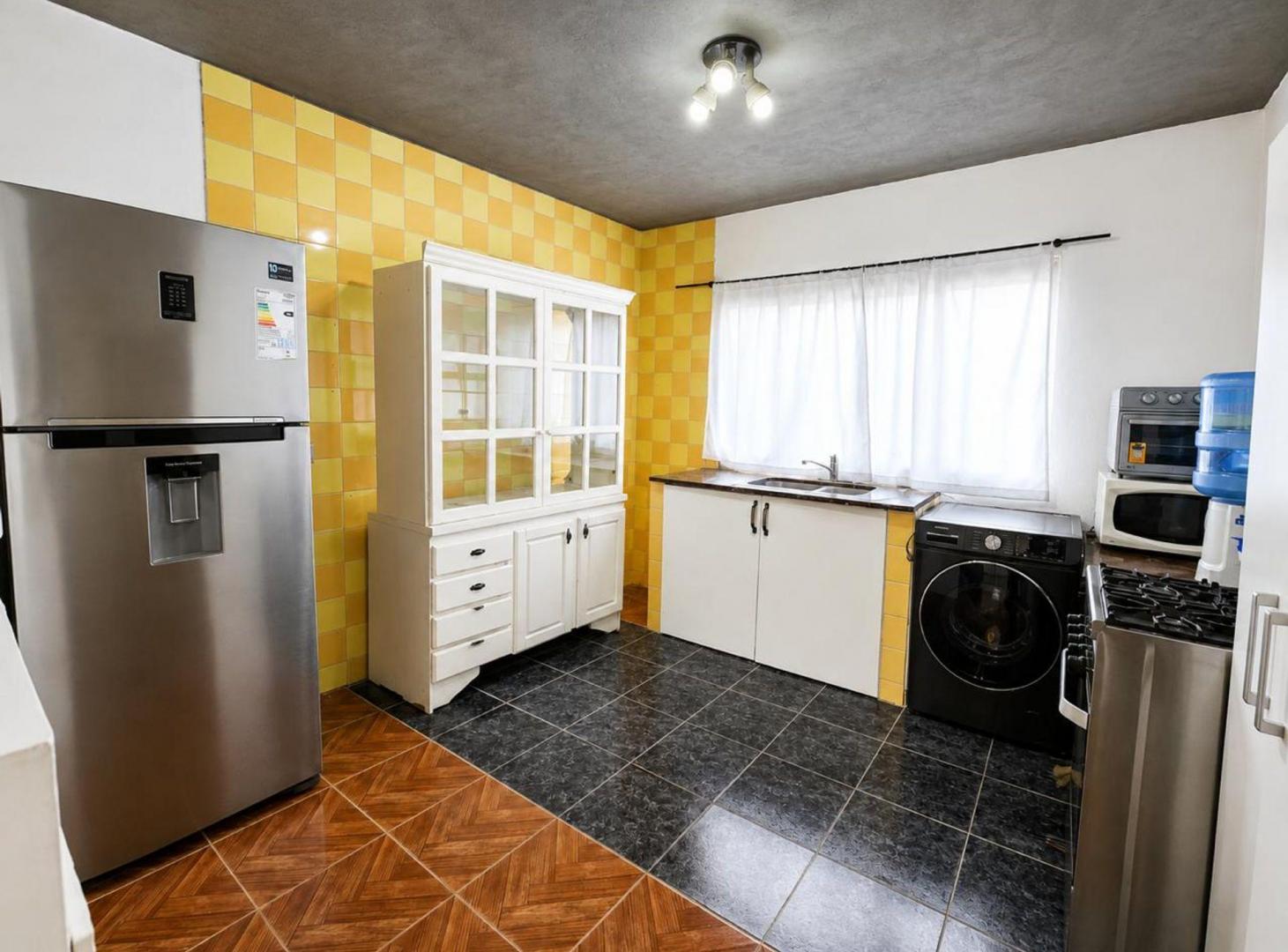 Foto de Venta de casa en Pilar Triplex 3 dormitorios, imagen 3
