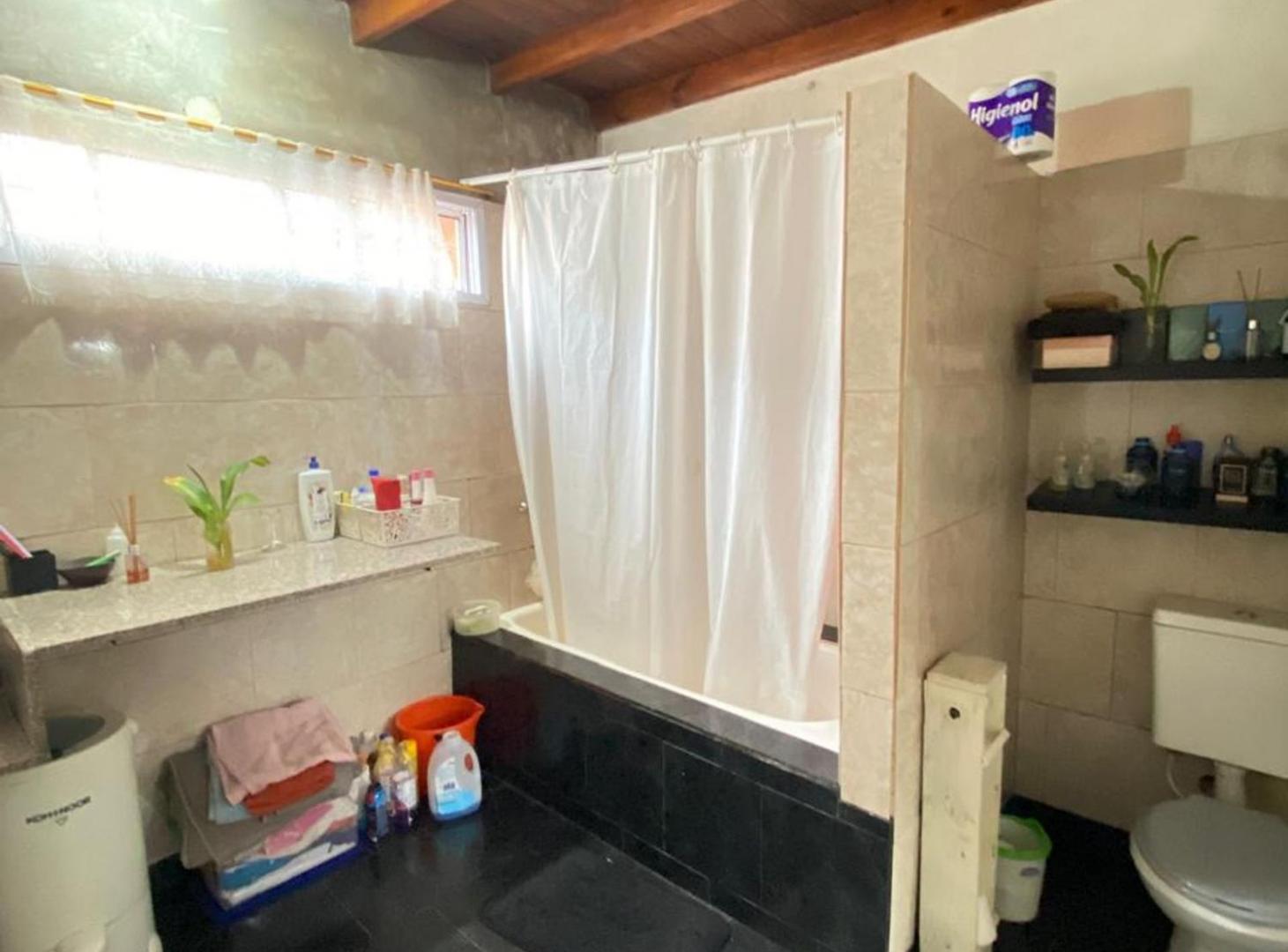 Foto de DEPARTAMENTO Y LOCALES EN BLOCK EN TALAR-TIGRE, imagen 5