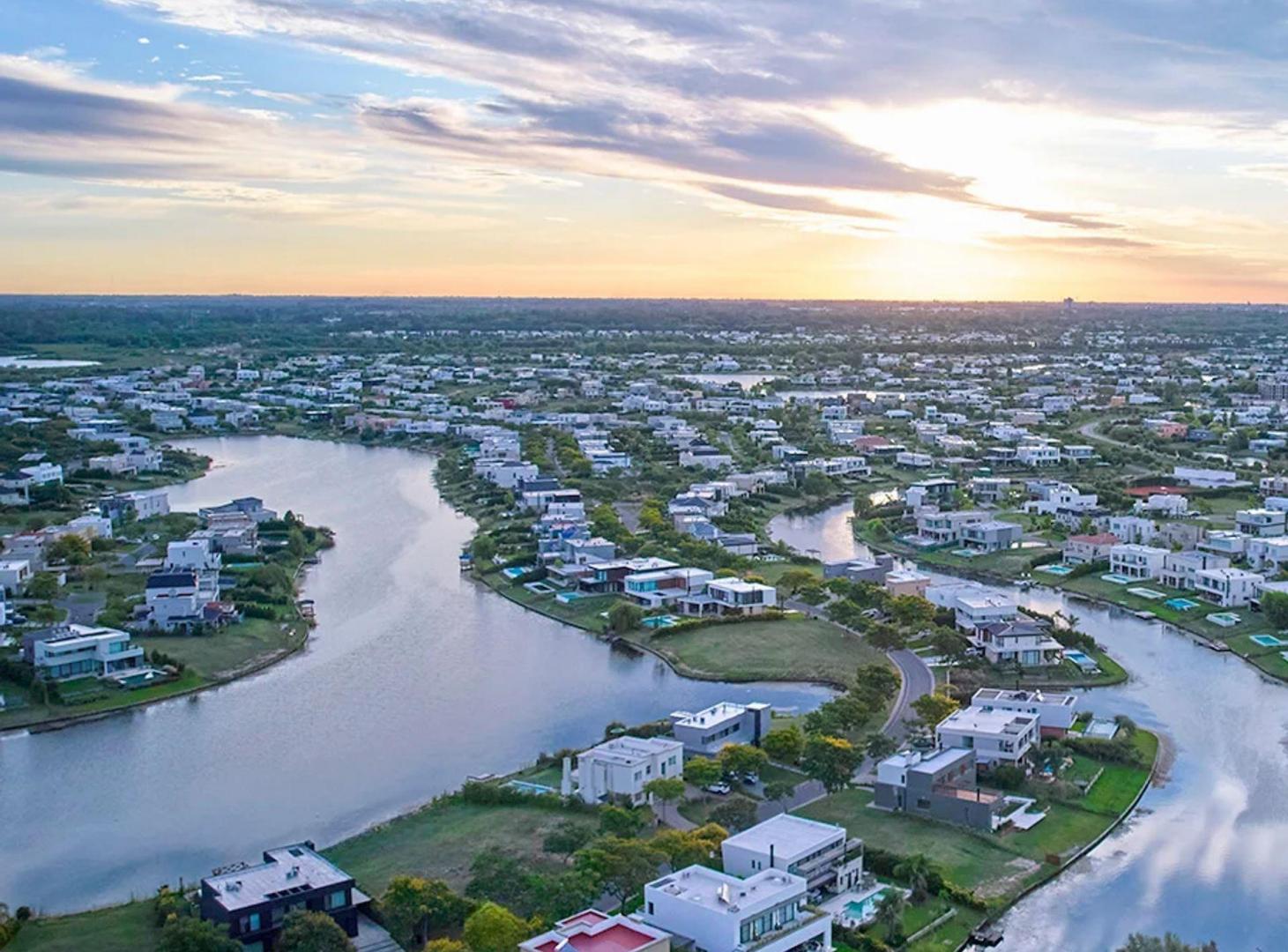 Foto de LOTE EN AMARRAS - ZONA NORTE - PUERTOS DEL LAGOS, imagen 2