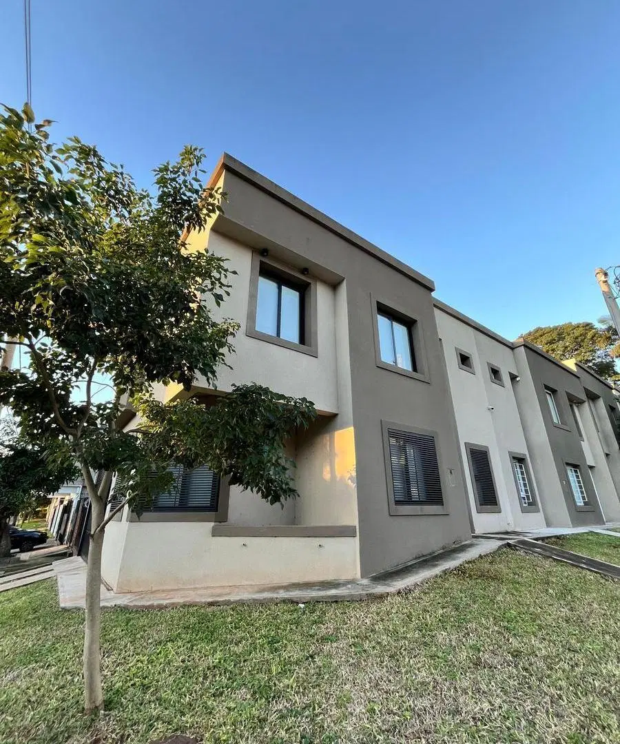 Casa tipo duplex de 3 dormitorios en venta 2