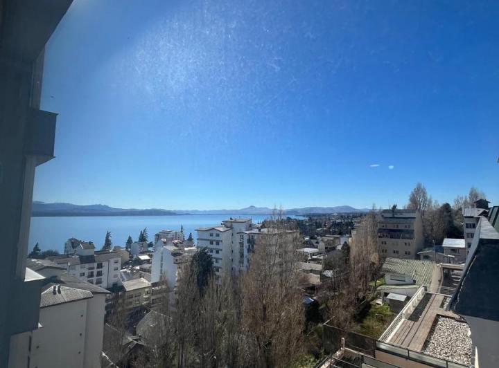 Departamento en Torre Oconnor 3