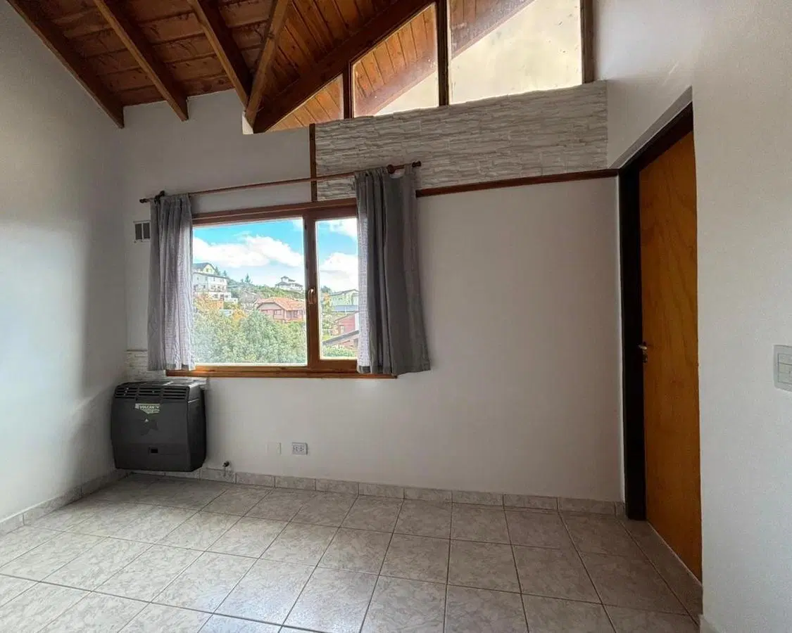 Departamento en Las Victorias 4