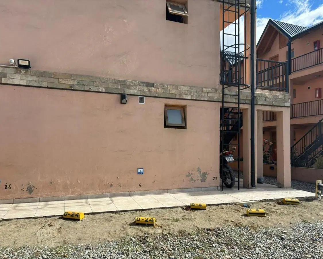 Departamento en Las Victorias 5