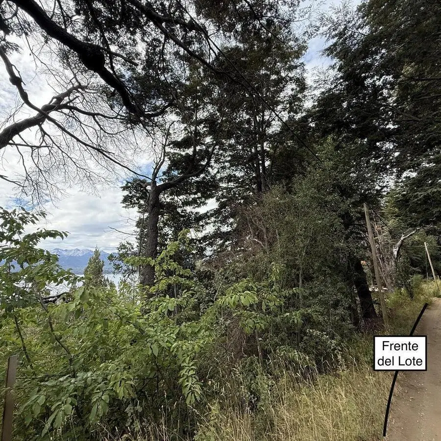 Terreno en venta, con vista al lago, Bariloche 4