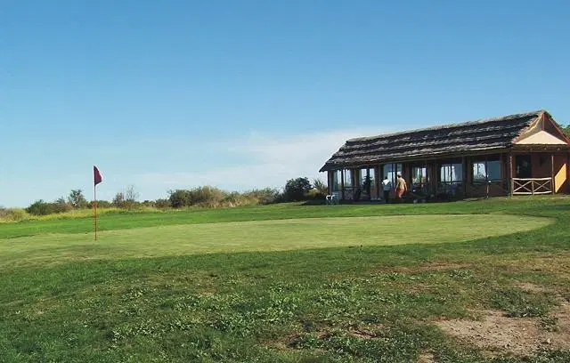 Lote en Las Grutas EL ALTO Club de Campo 2