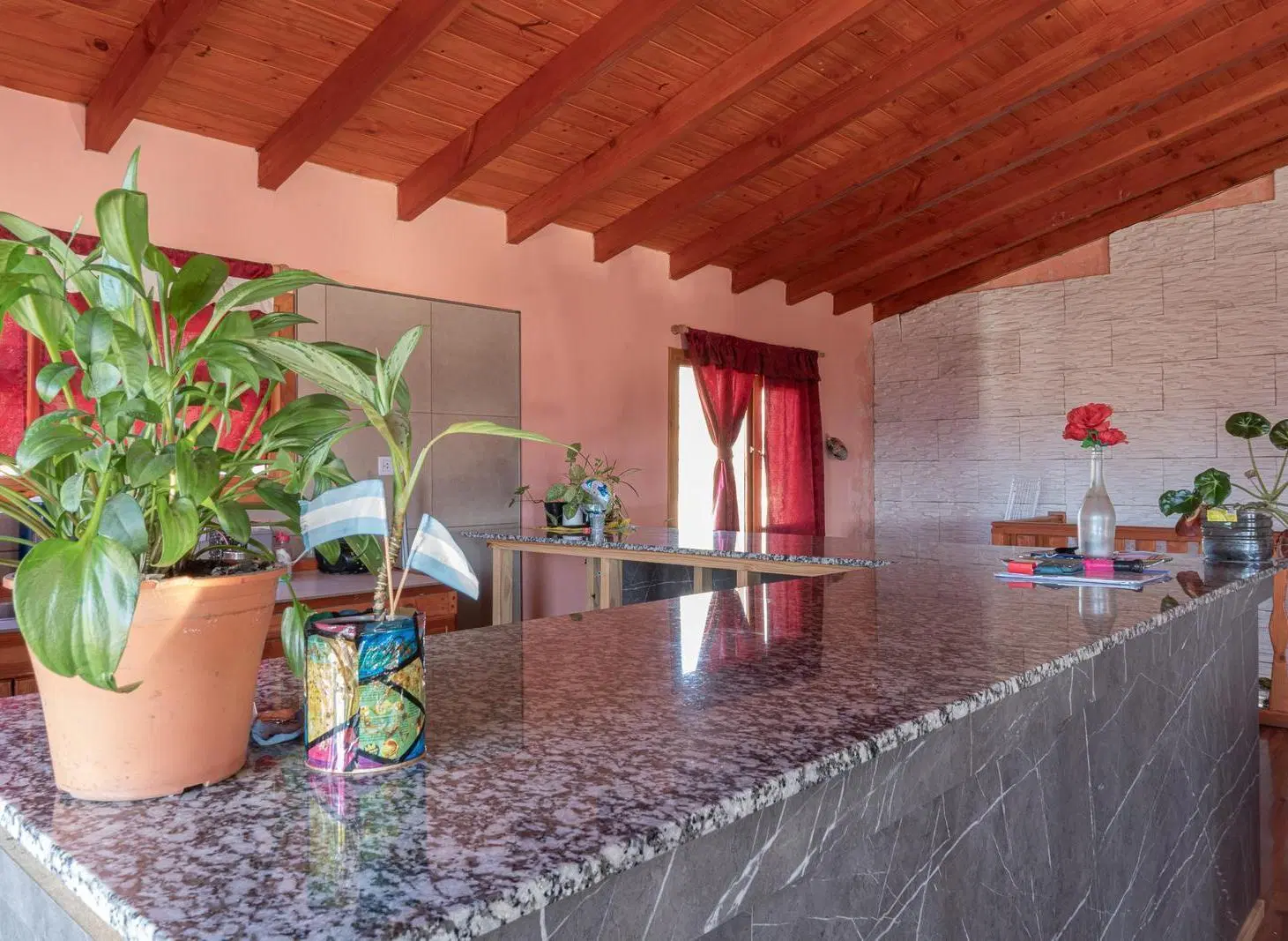 Casa en venta - Bariloche - Barrio de cooperativa Rucas del Sur 4