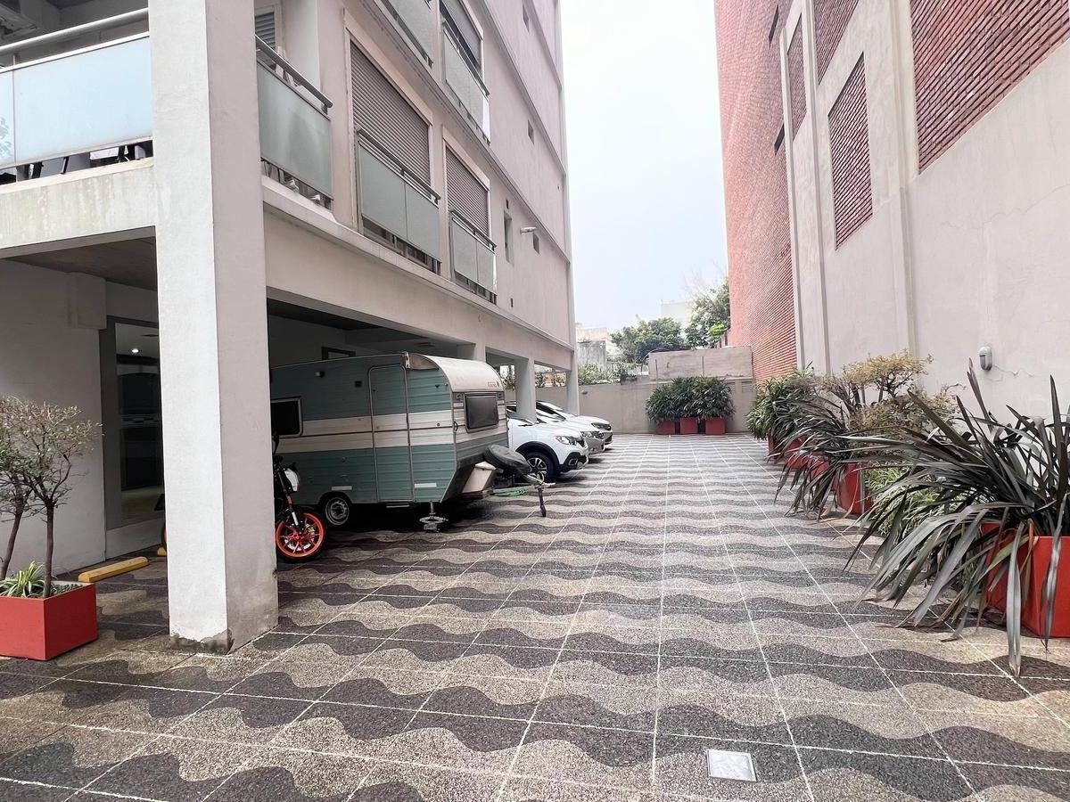 Cocheras en venta en Villa del Parque