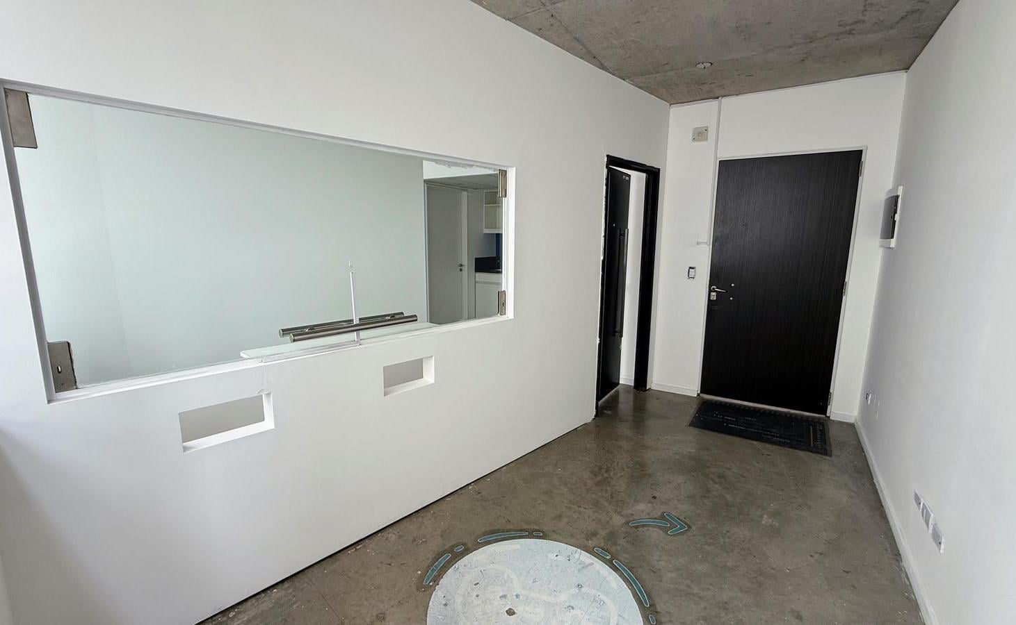 Foto de Oficina en Venta en edificio de categoria con seguridad y SUM, imagen 2
