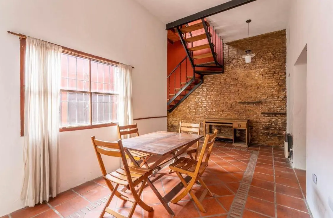 Casa en venta con Parrilla y Patio en Ciudadela 4