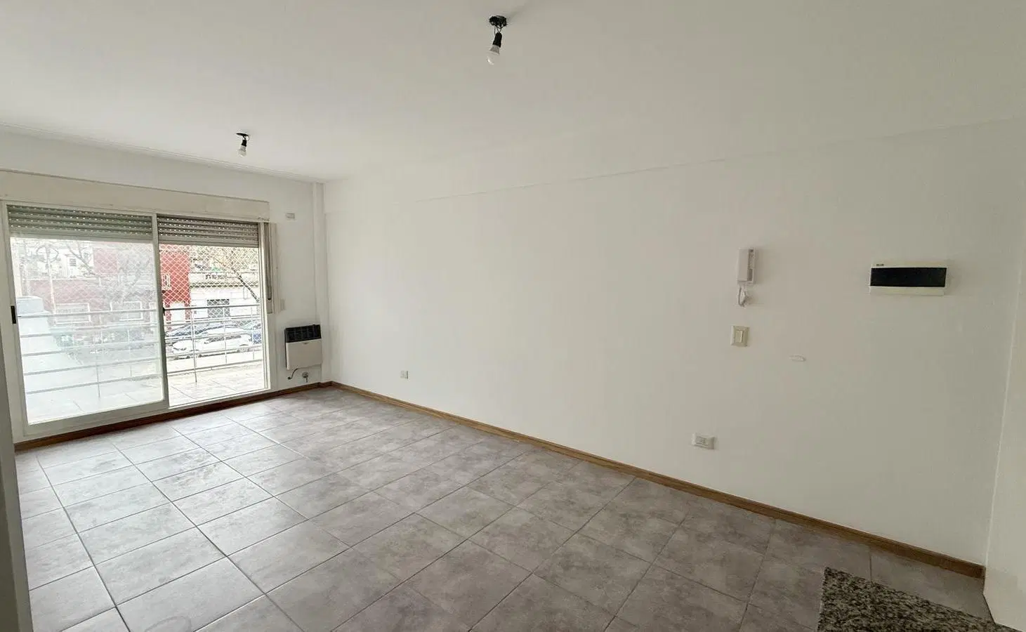 Alquiler Departamento 2 ambientes con cochera 3
