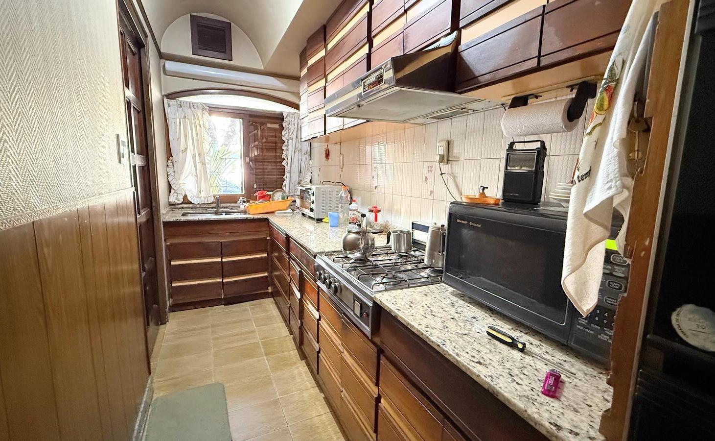 Foto de Casa en Venta 4 ambientes con patio, terraza y cochera en Villa Devoto, imagen 1