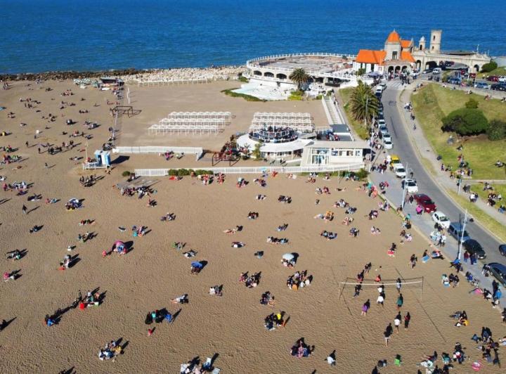 Alquiler dto 4 ambientes con dependencia y cochera - Vista al Mar - La Perla - Mar del Plata 5