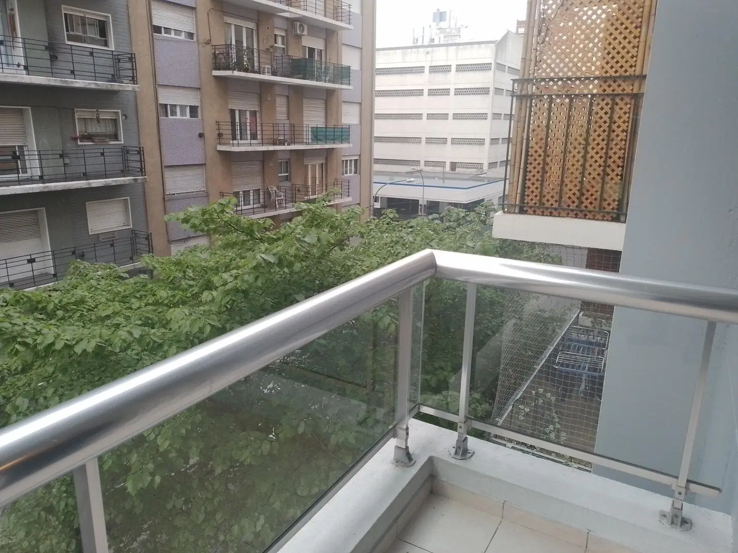 Temporada - departamento de 2 ambientes con cochera a la calle - Santa Fe 2300 - Mar del Plata 2