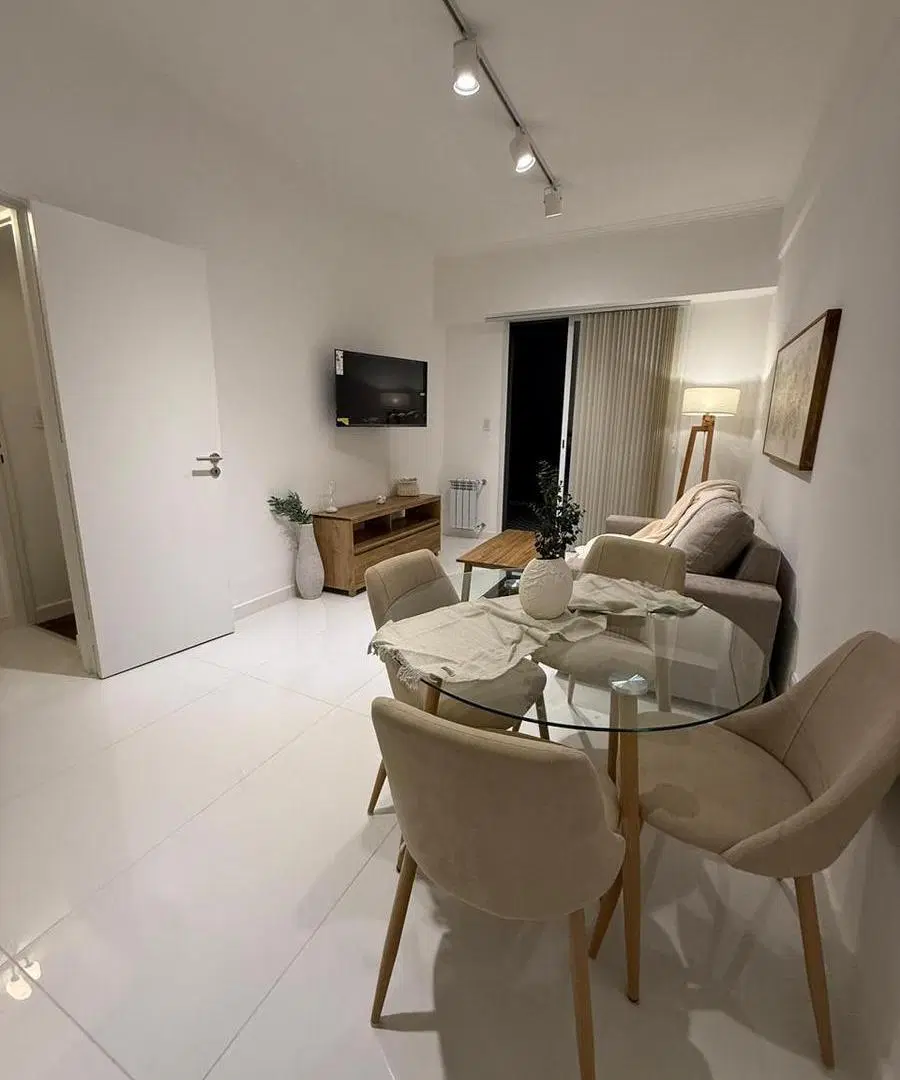 Venta de departamento - 3 ambientes - con 2 patios- RECICLADO - Centro - Mar del Plata 3