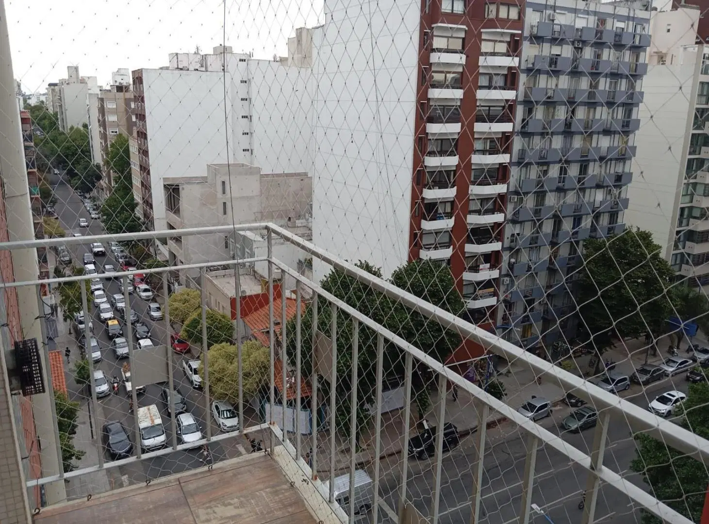 Temporada Mar del Plata - 2 ambiente a la calle - Córdoba 2100 - Plaza Mitre. 4
