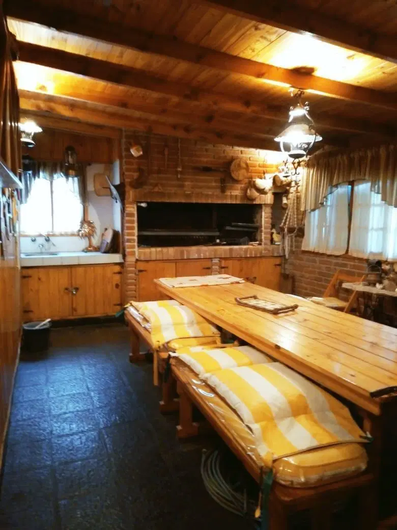 Venta de casa - 2 ambientes y quincho - Av Argentina 300 - Sierra de los Padres - Mar del Plata 8