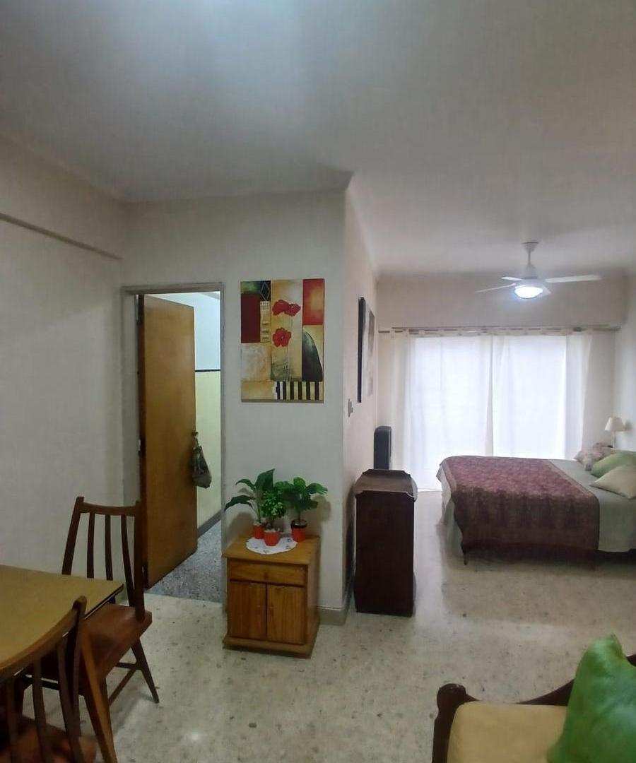 Foto de Venta de departamento - 1 ambiente - A la calle - Av Colon 2500 - Plaza Mitre - Mar del Plata, imagen 5