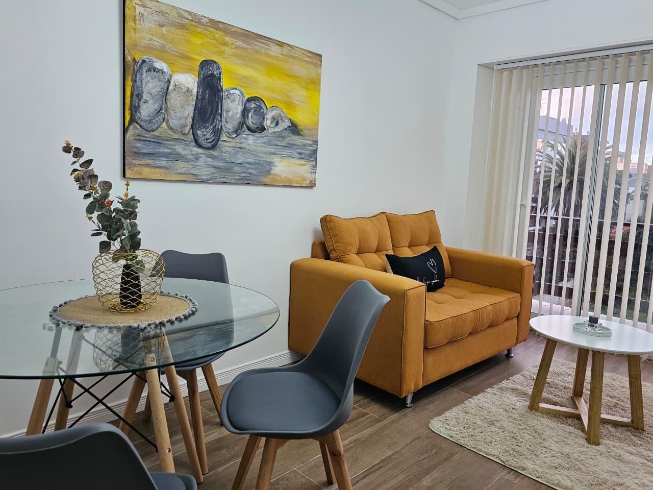 Foto de Venta de departamento-2 ambientes - Con balcón a la calle - Frente al, imagen 1