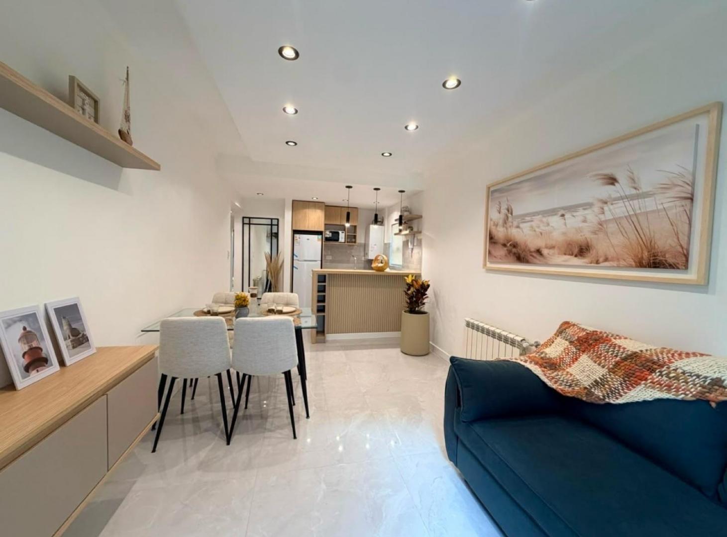 Foto de Venta de departamento - 3 ambientes - A la calle - Con balcón francés, imagen 4