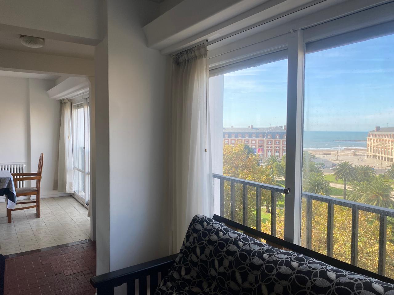 Foto de Venta Departamento 3 ambientes a la calle - Bolívar 2100 - Plaza Colón, imagen 3