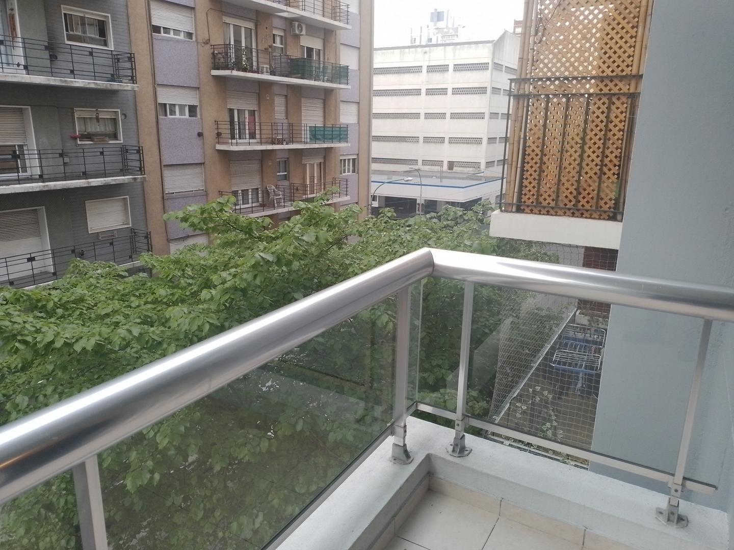 Foto de Temporada - departamento de 2 ambientes con cochera a la calle - Santa, imagen 5