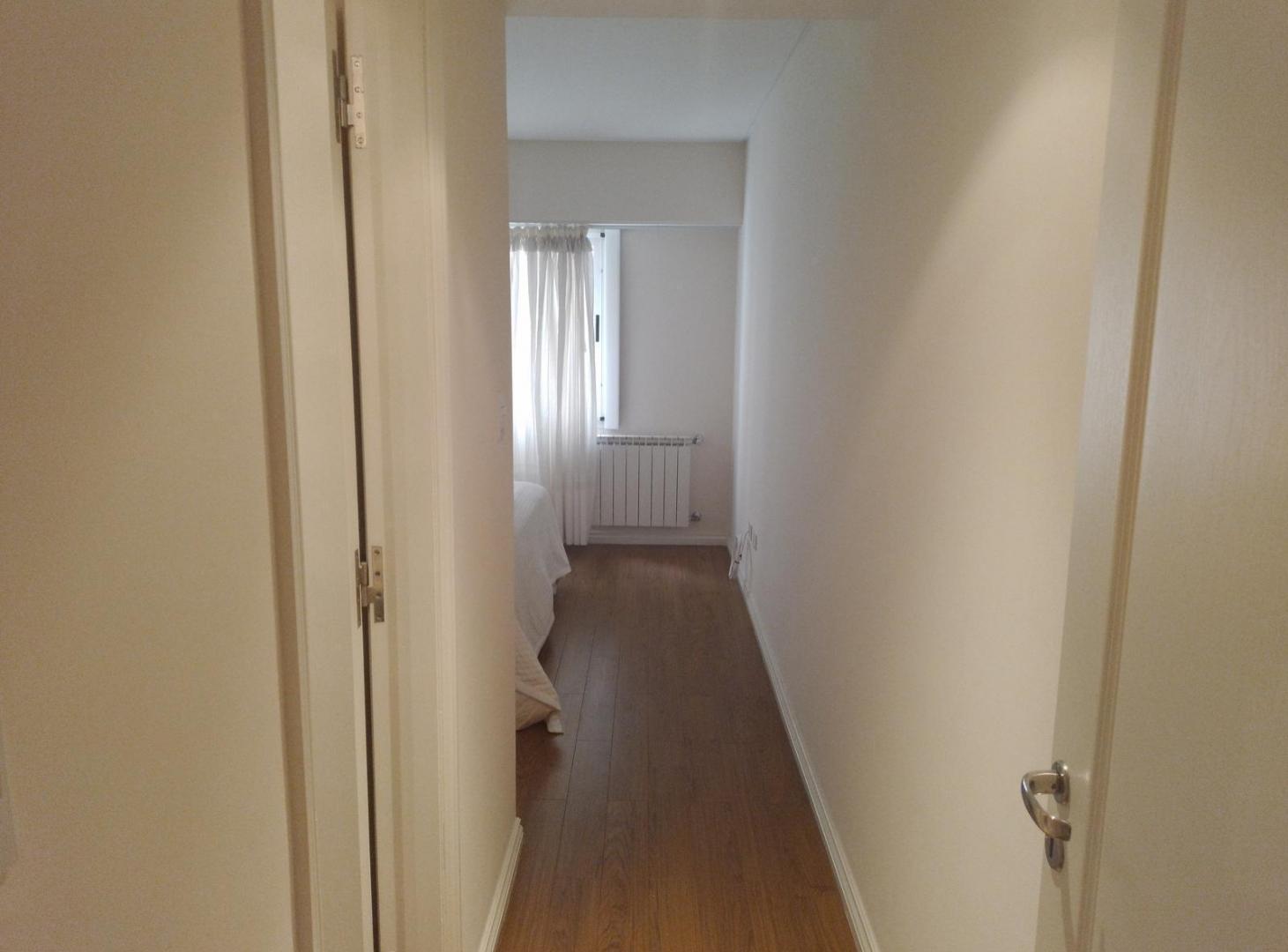 Foto de Temporada - departamento de 2 ambientes con cochera a la calle - Santa, imagen 4