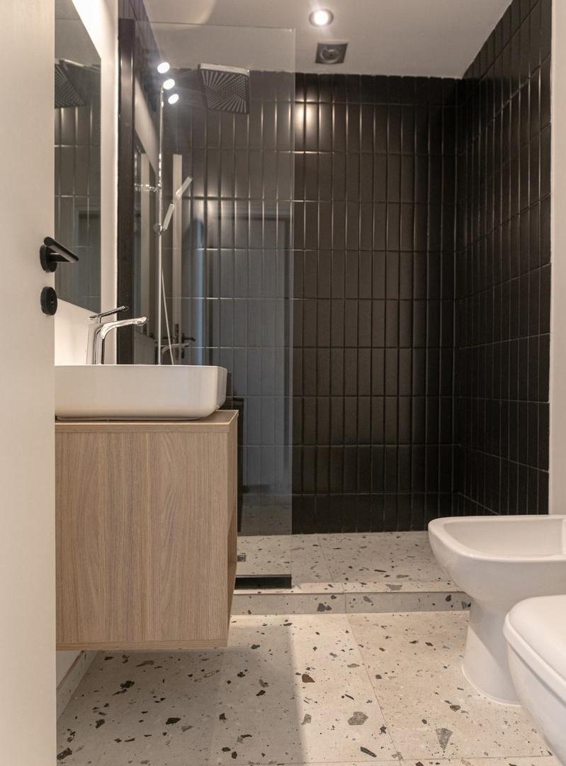 Foto de Venta de PH - 2 ambientes - a la calle - con terraza y parrilla - San, imagen 5