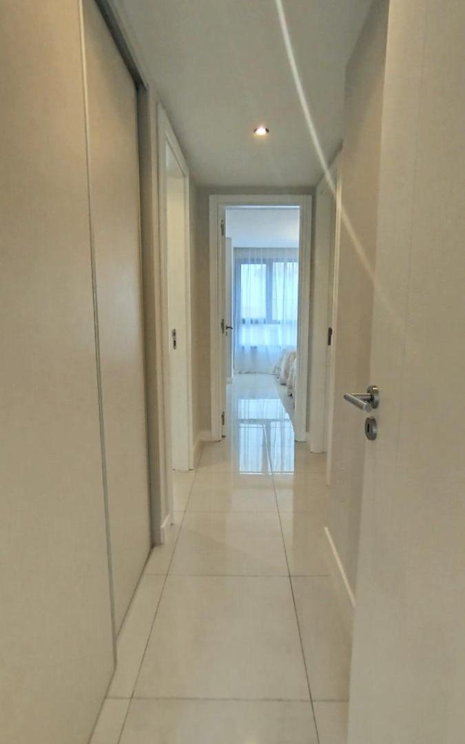 Foto de Venta de departamento - 3 ambientes - Balcón a la calle - Baulera, imagen 3