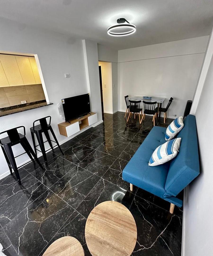 Foto de Venta de departamento - 2 ambientes - Al contrafrente - Balcón francés, imagen 5