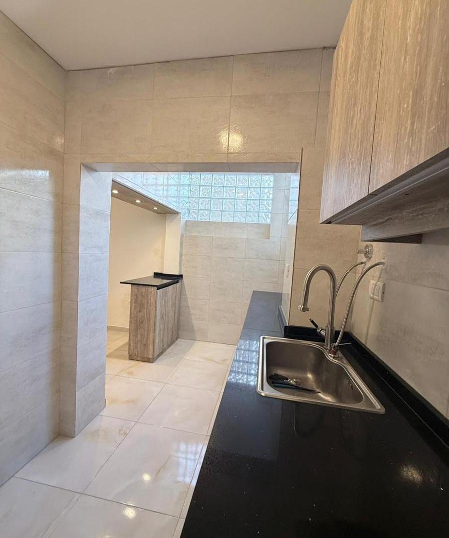 Foto de Venta de departamento - 2 ambientes - Al contrafrente - Cochera, imagen 4