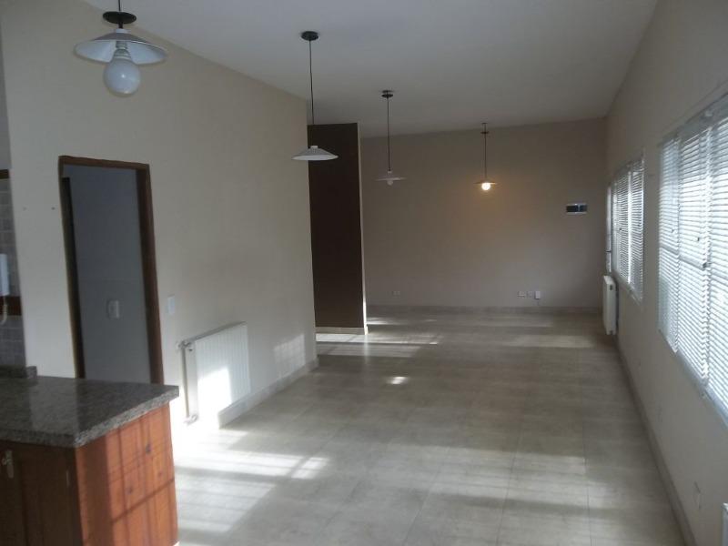 Foto de Venta en Block - departamento de 4 ambientes local - Alberti 2900, imagen 1