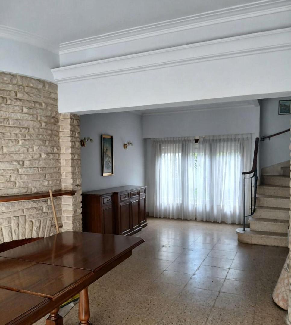 Foto de Venta de PH de 4 ambientes - a la calle - Maipu 3800 - Pompeya - Mar, imagen 2
