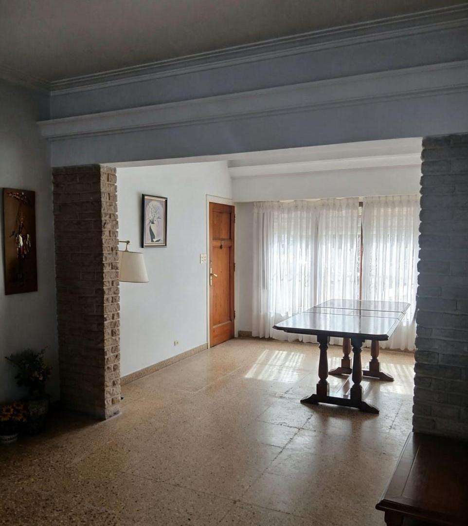 Foto de Venta de PH de 4 ambientes - a la calle - Maipu 3800 - Pompeya - Mar, imagen 1