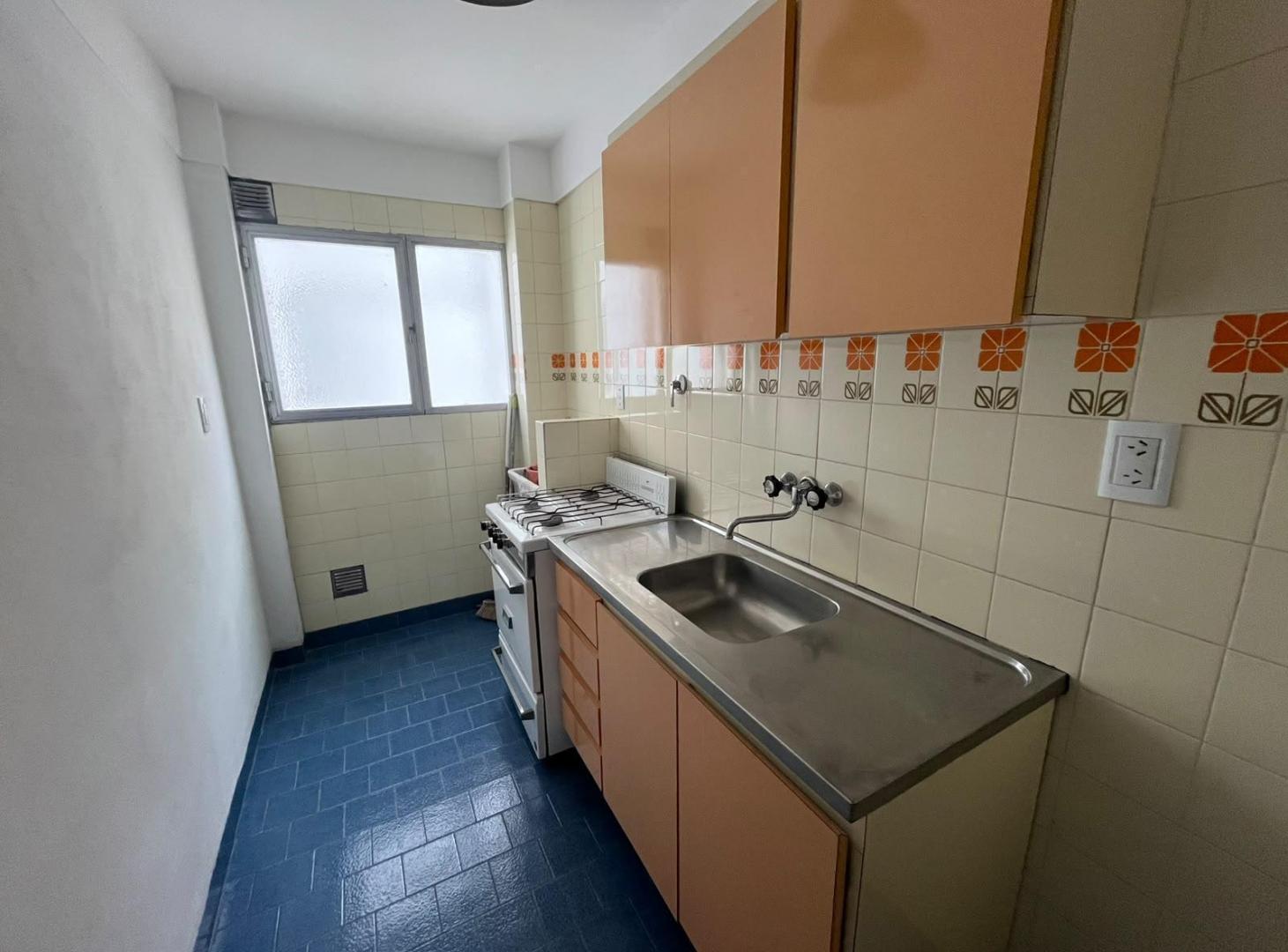 Foto de Alquiler de departamento - 2 ambientes - Al contrafrente - Muy luminoso, imagen 4
