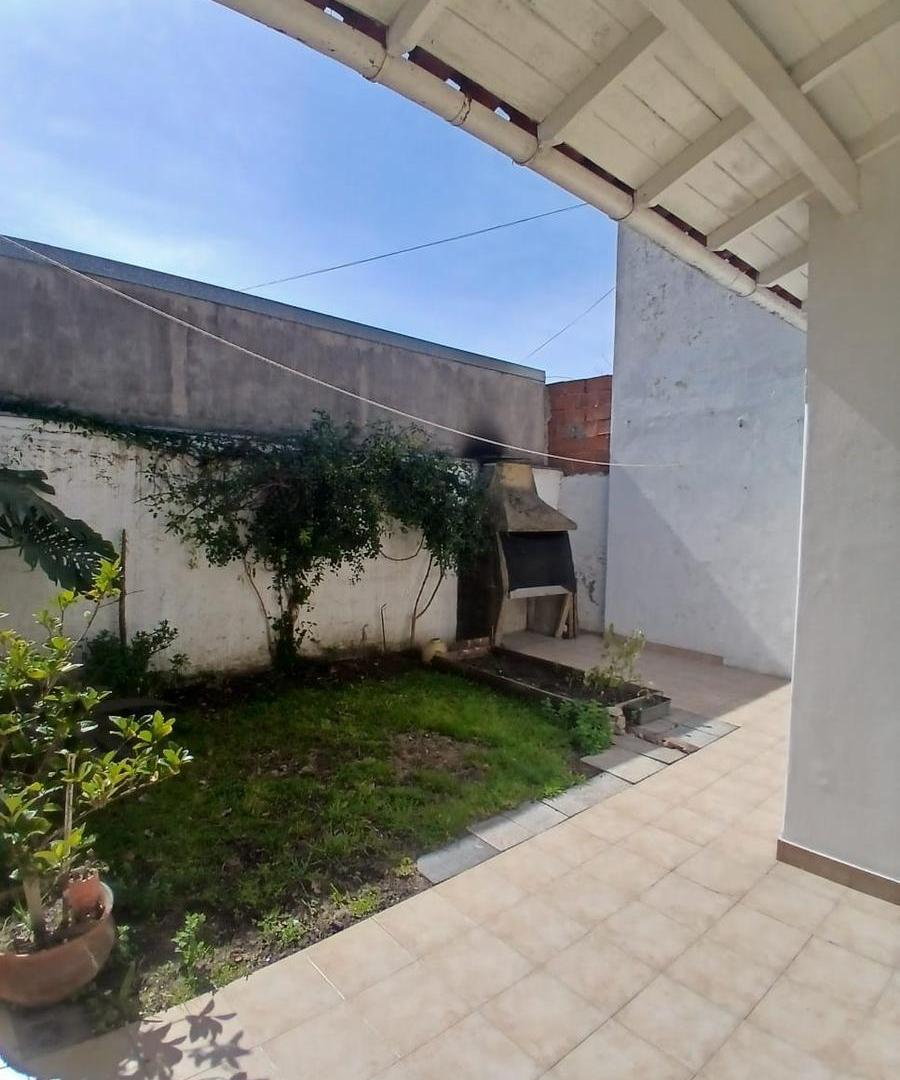 Foto de Alquiler de chalet de 3 ambientes - Rawson 3800 -, imagen 5