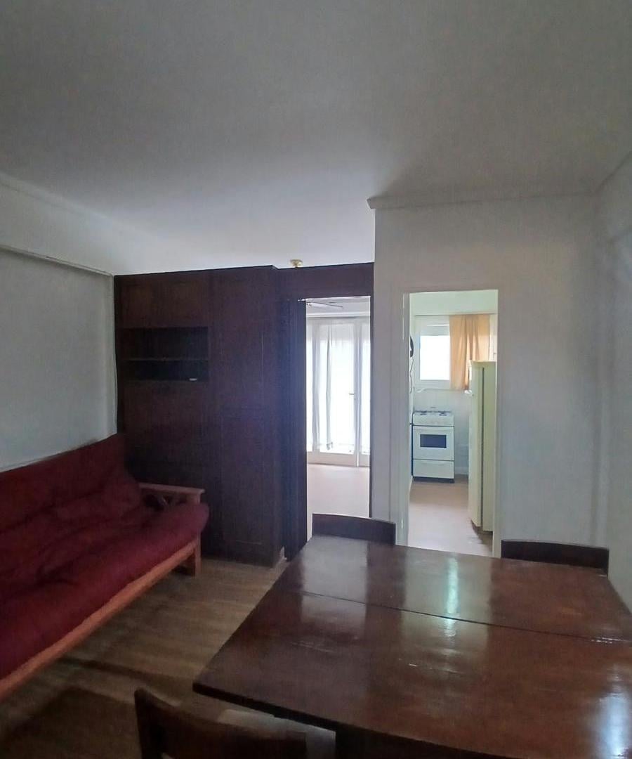 Foto de Venta de departamento 1 ambiente dividido - A la calle - Con balcón, imagen 4